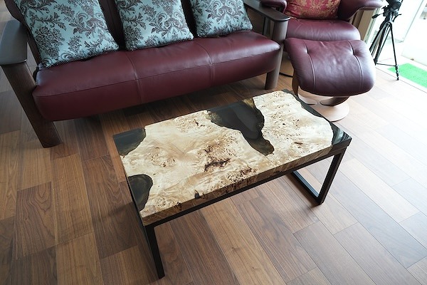 【静岡県熱海市】ポプラ×dark II ふるさと納税レジンテーブル　