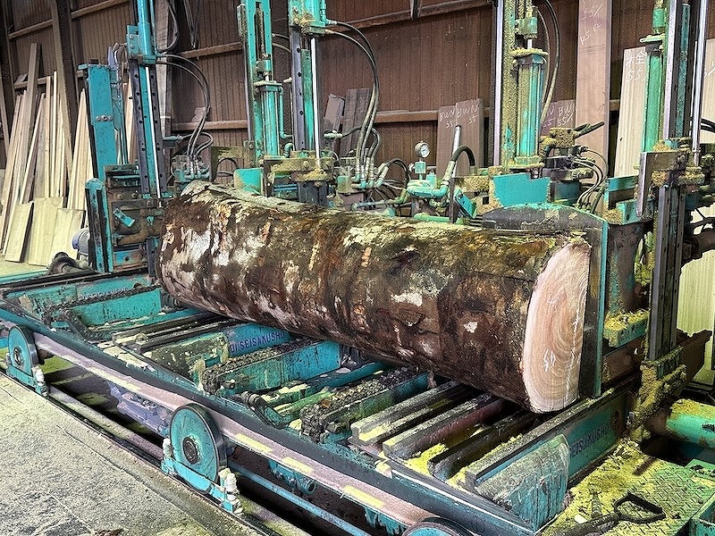 レジンテーブルの木材