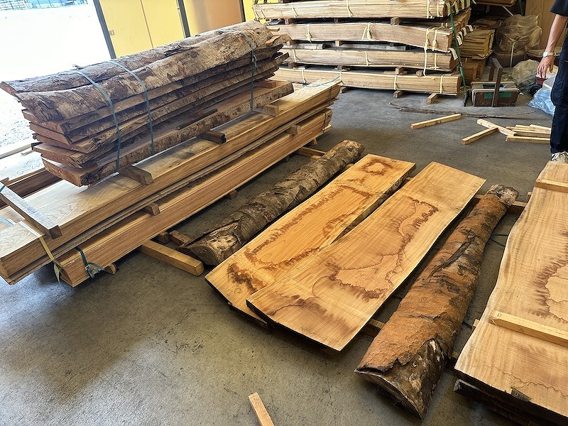 レジンパネルの木材