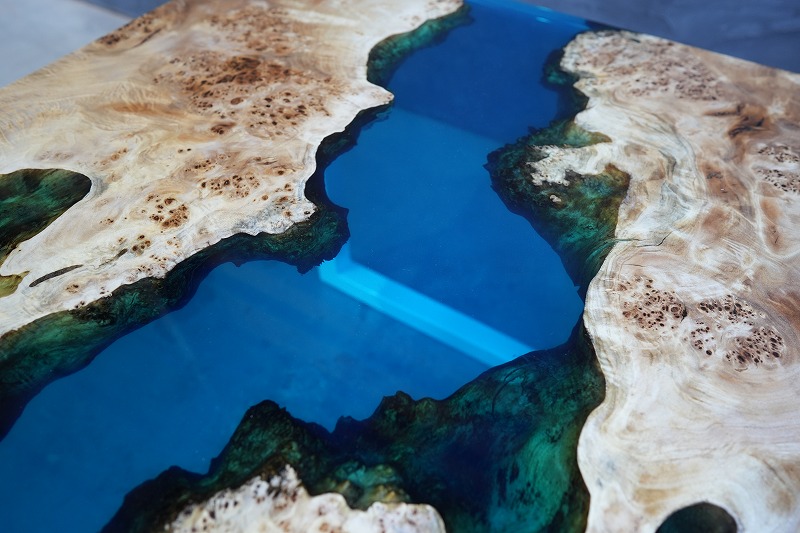 【宮崎県宮崎市】ポプラ×クリアブルーレジンテーブル