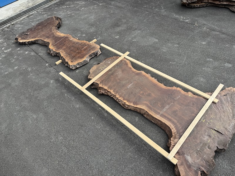 彫り物クラロレジンテーブル　製作