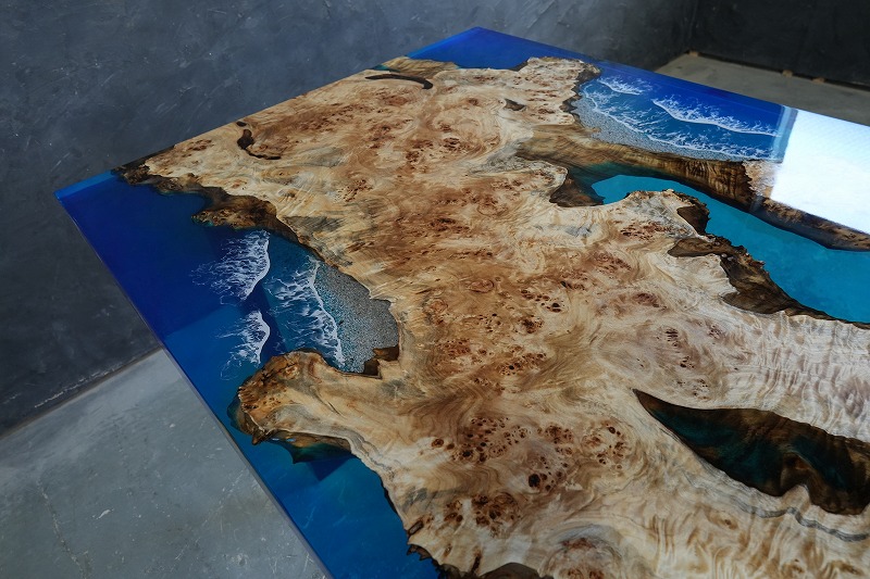 【岐阜県】ポプラ×Oceanレジンテーブル