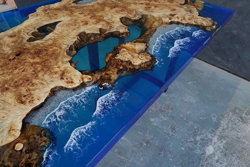 【岐阜県】ポプラ×Oceanレジンテーブル