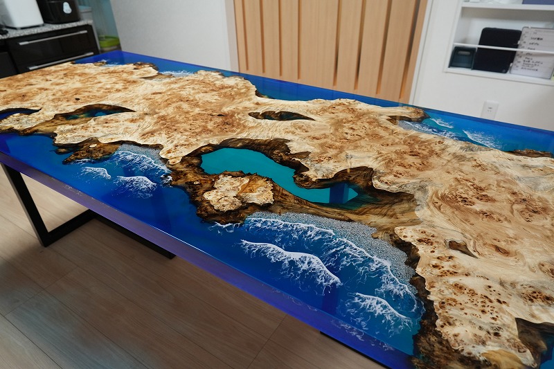 【岐阜県】ポプラ×Oceanレジンテーブル