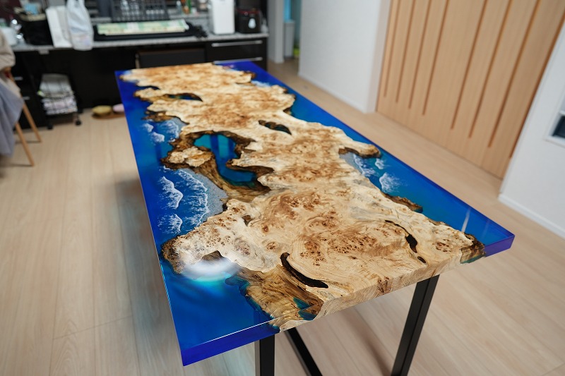 【岐阜県】ポプラ×Oceanレジンテーブル