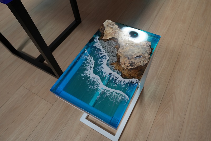 【岐阜県】ポプラ×Oceanレジンテーブル